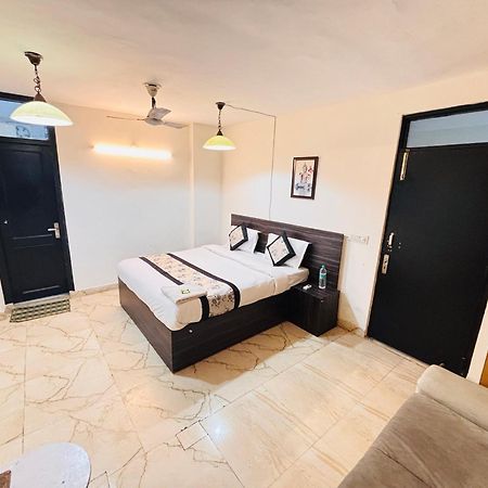 Hauz Khas Villa New Delhi Exteriör bild